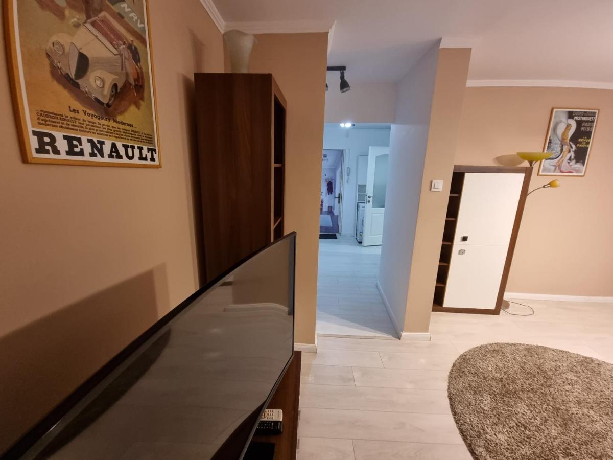 Apartments In The Aviatiei Area On Βουκουρέστι Εξωτερικό φωτογραφία